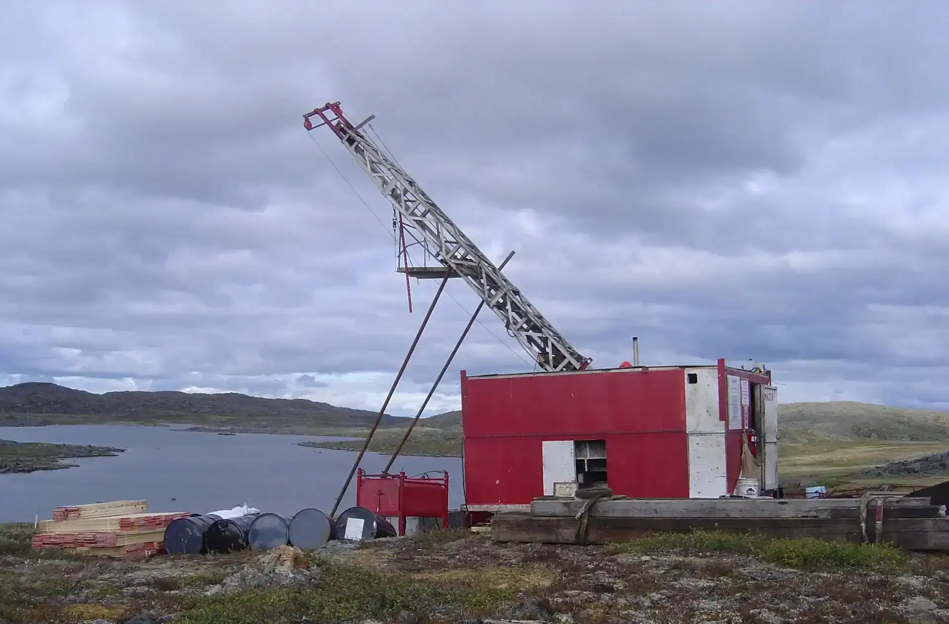 Remote camp operations and infrastructure